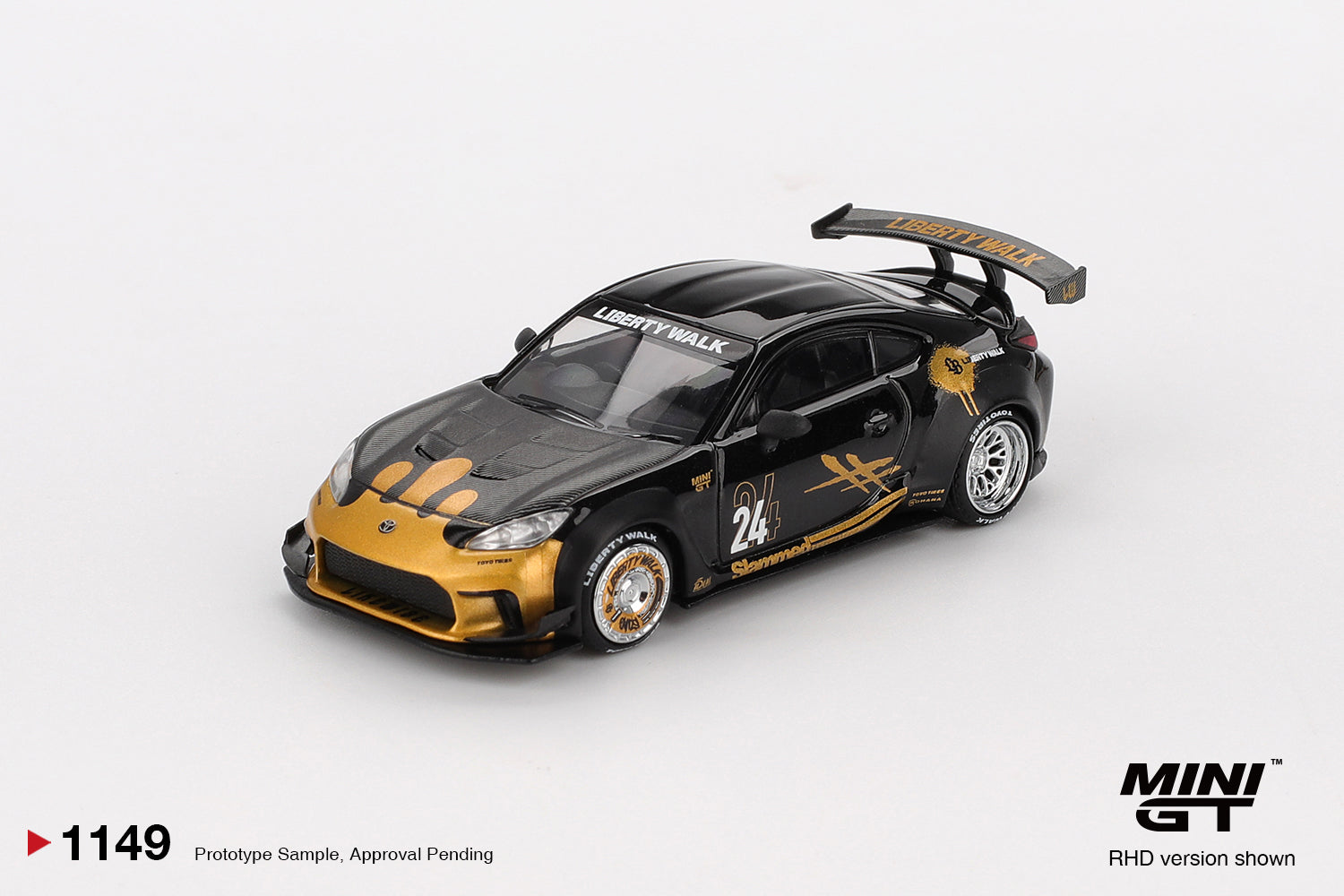 Toyota GR86 LB★Nation Black / Gold