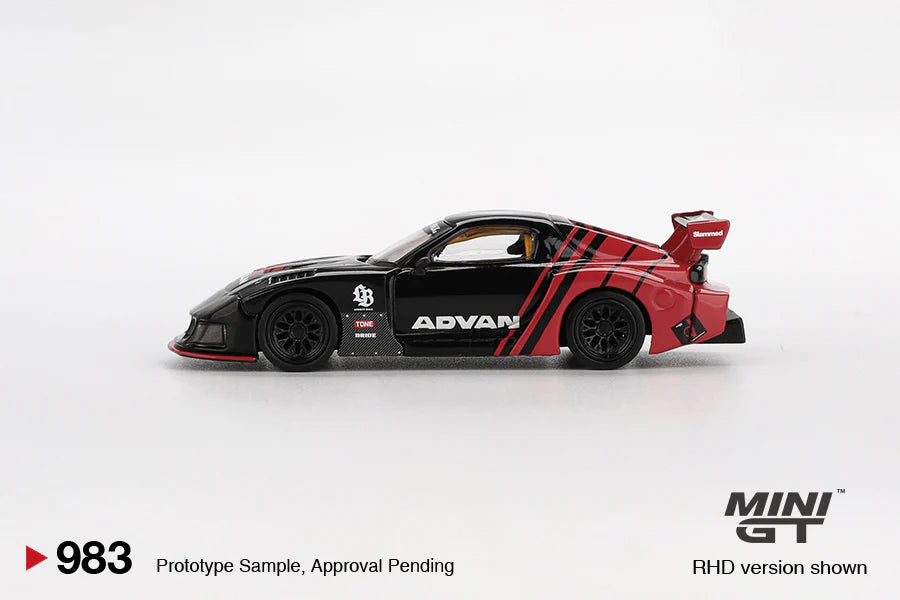 MINI GT 1:64 Mazda RX-7 LB-Super Silhouette Advan MGT00983
