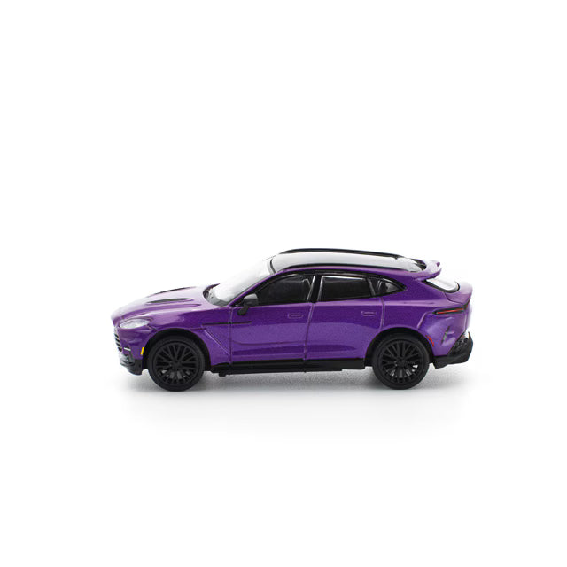 1/64 ASTON MARTIN DBX 707 - STORM PURPLE Aston Martin DBX 707 - Storm Purple