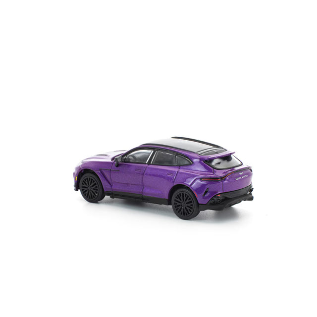 1/64 ASTON MARTIN DBX 707 - STORM PURPLE Aston Martin DBX 707 - Storm Purple