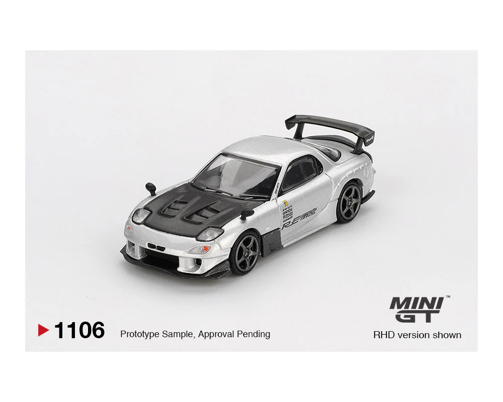 Mini GT 1:64 Mazda RX-7 RE-Amemiya – Silver Metallic MGT01106